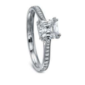 Emerald Cut Solitaire Engagement Ring Setting