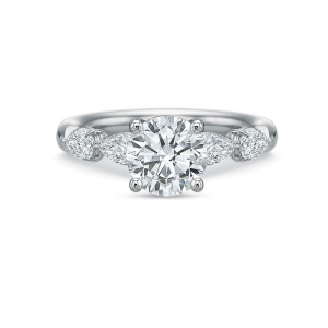 Serena Diamond Engagement Ring