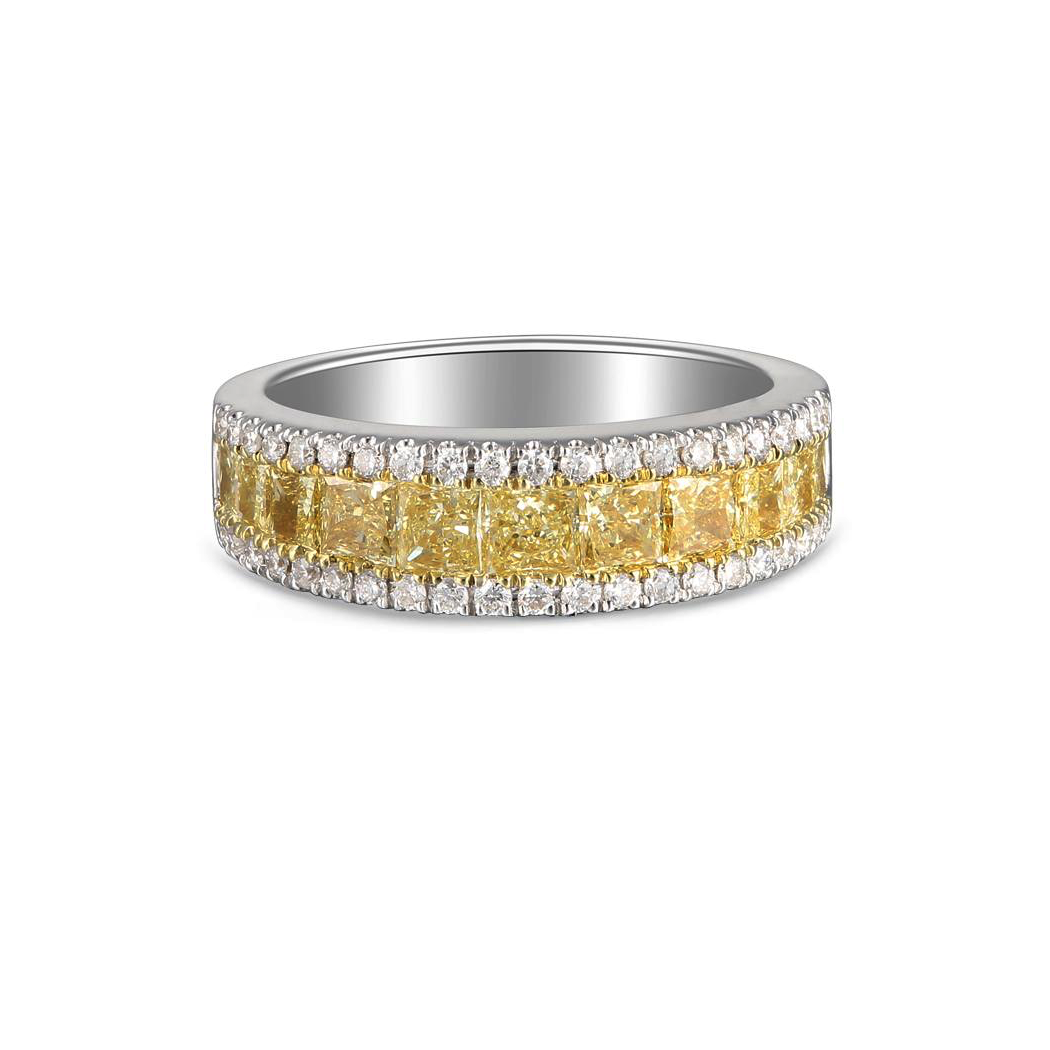 Yellow Gold Black Carbon Accent Band