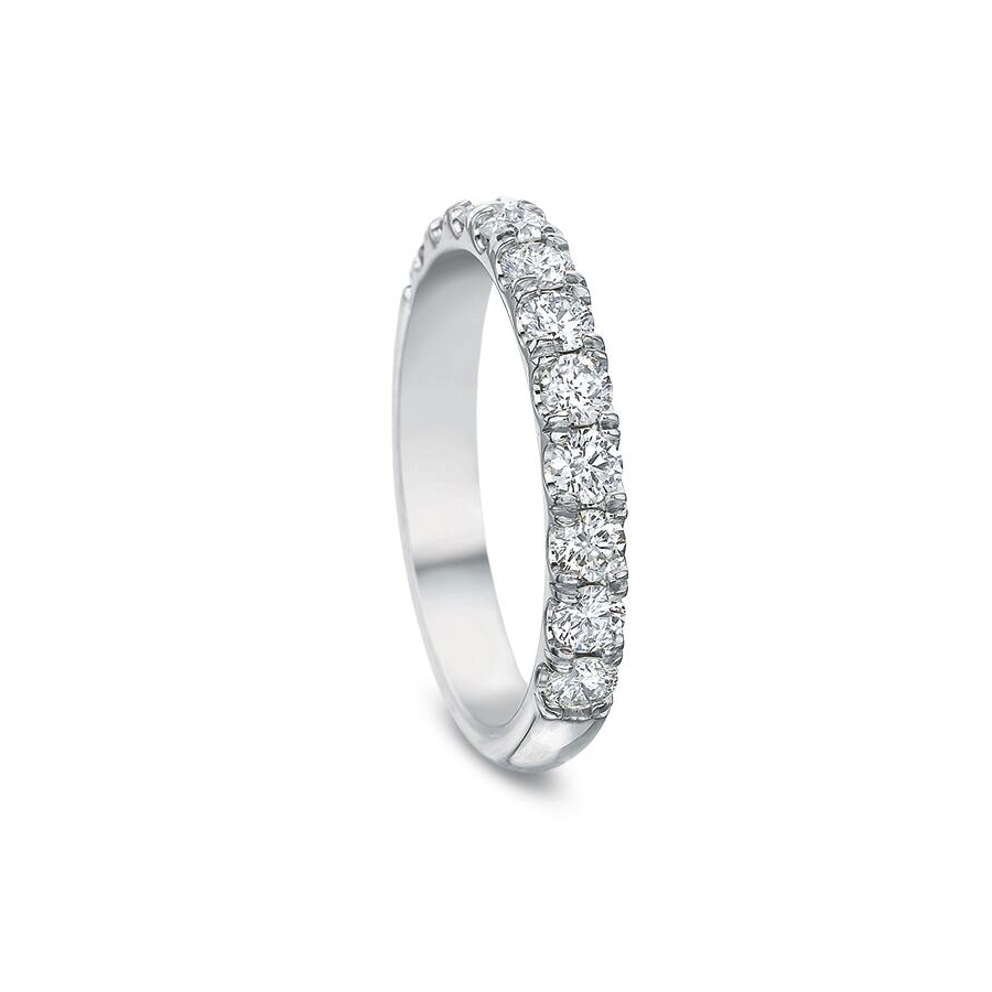 Three Stone Oval Diamond Engagement Ring