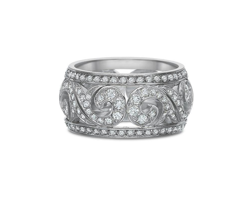 Holly Diamond Band