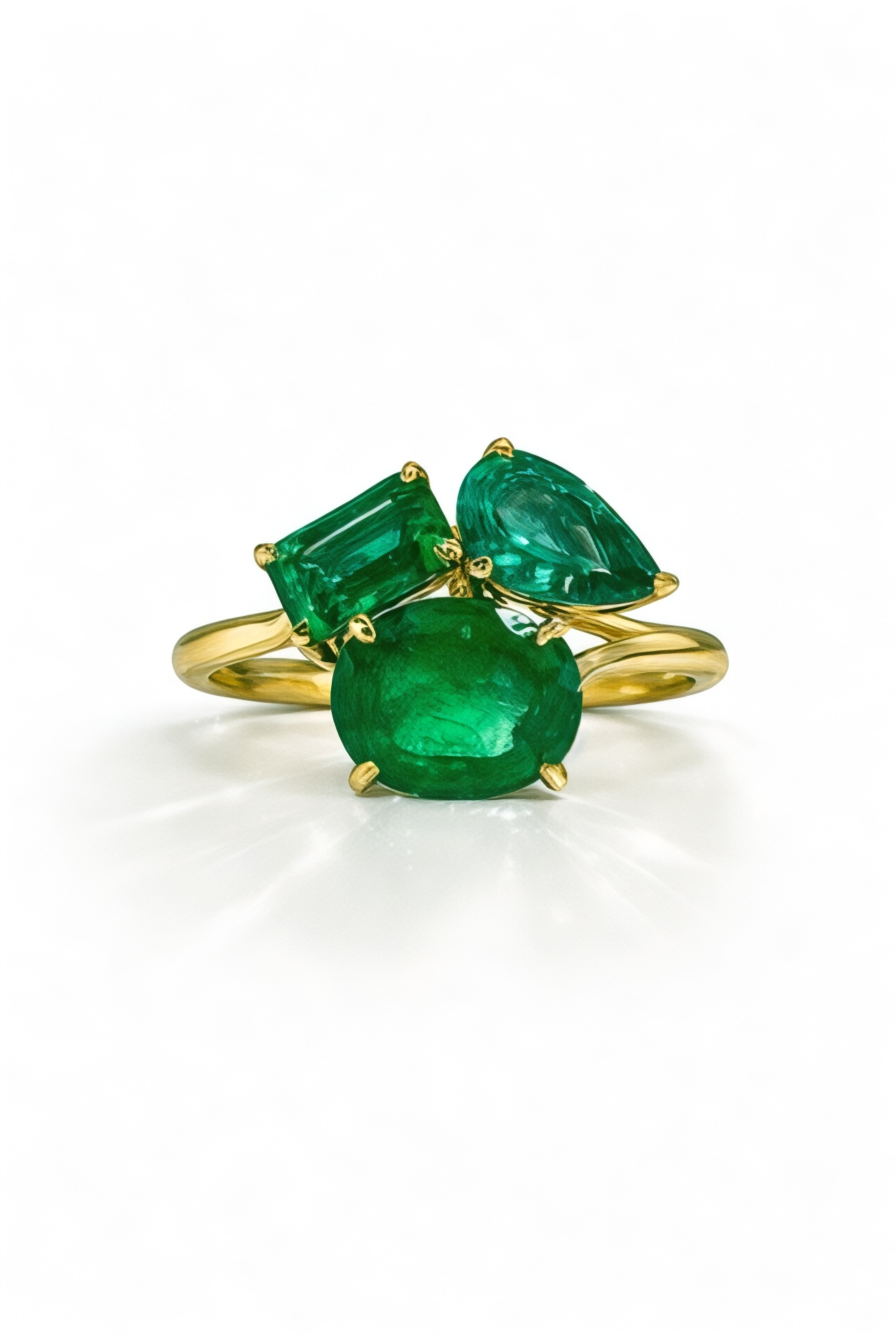 emerald ring Verdant Muse