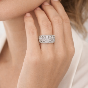 The Lumiere Royale Diamond Band