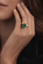 Esmé Emerald Diamond Ring in Yellow Gold | Modern Emerald Statement Ring